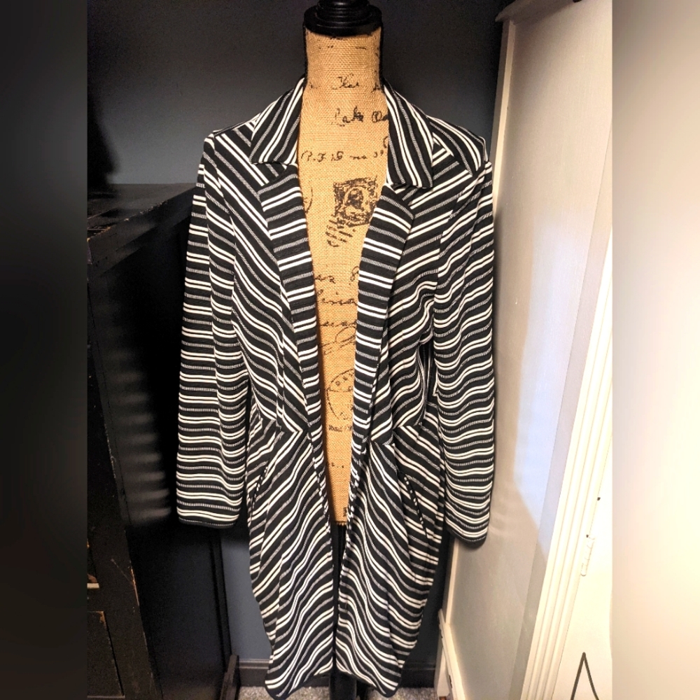 Dana Buchman, Black and White Striped, Long Knit Jacket, Women's Size 0X